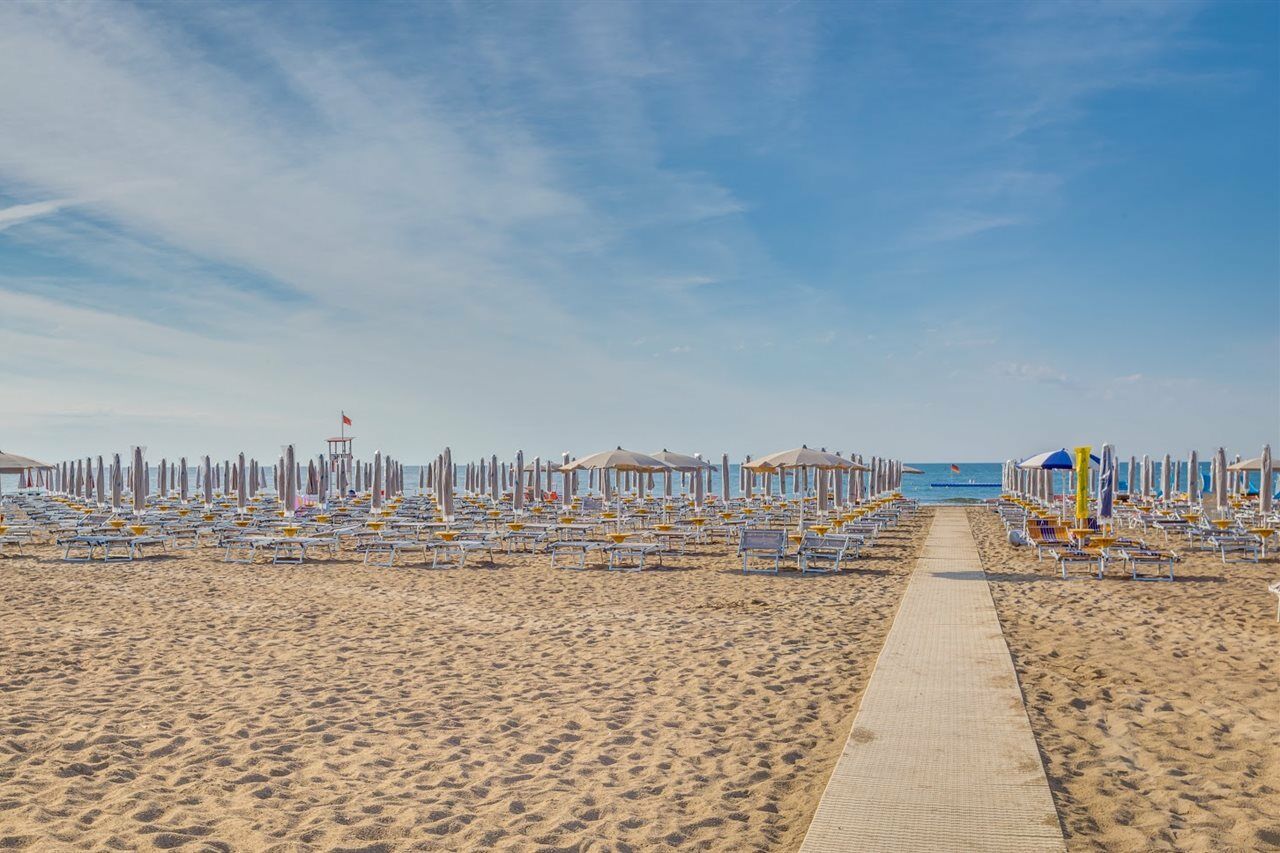 Unico Hotel Caorle Exterior foto